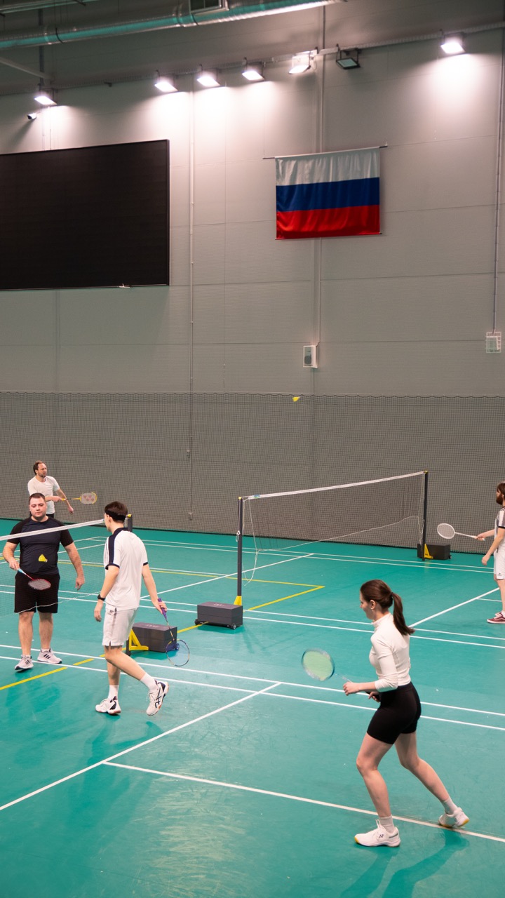 Найт Бадминтон (Night Badminton Club) филиал в Территории Спорта