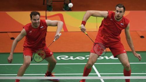 Владимир Иванов (справа) и Иван Созонов (Россия)