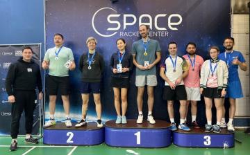 В Центре Space прошла серия Новогодних турниров?. Состоялись игры в категориях...