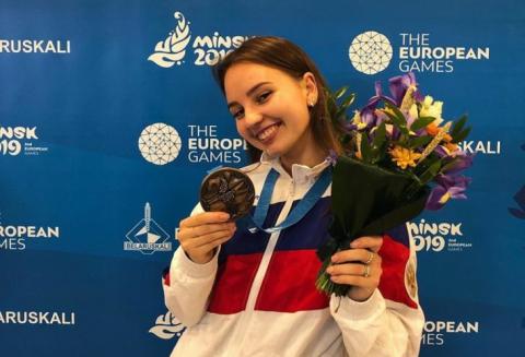 Алина Давлетова