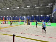 Игра на песчаном корте в крытом центре «Лето Тропарёво» (фото: НФБР)