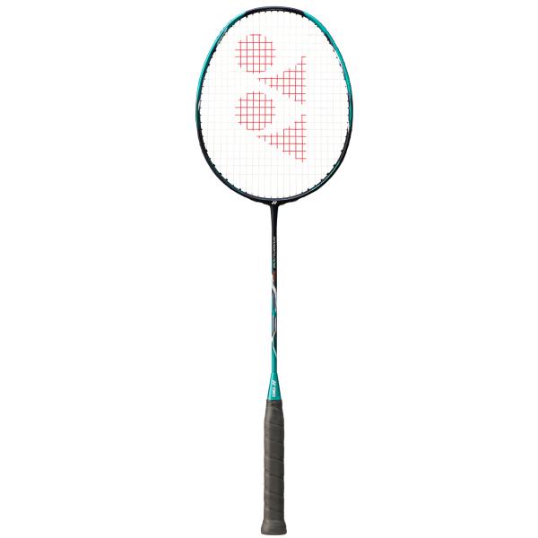 Yonex Nanoflare 700